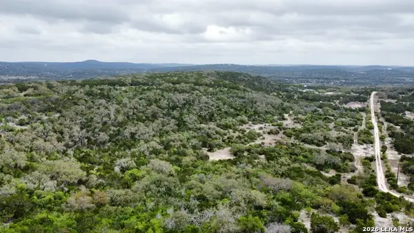 000 Private Road 2410, Hondo, TX 78861