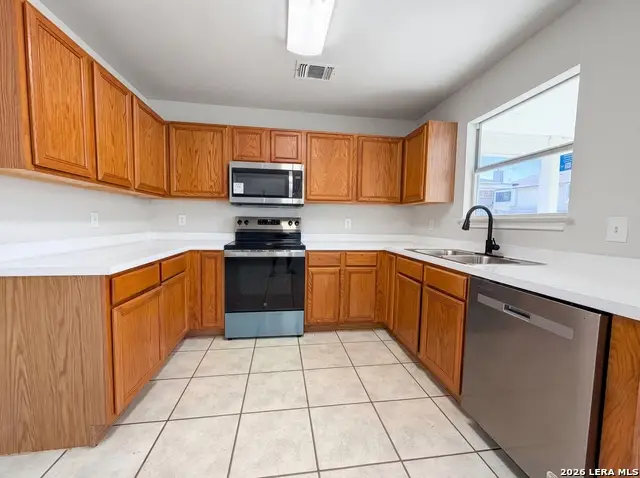 9822 Autumn, Converse, TX 78109 - #2