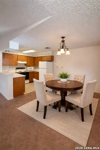 62 Oak Villa Rd #F2, Canyon Lake, TX 78133 - #3