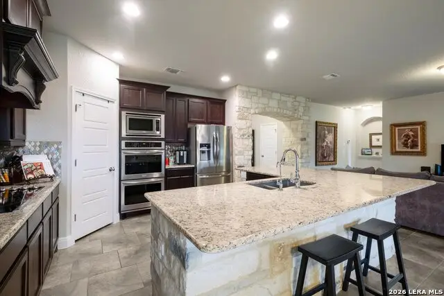 253 Bee Caves Cove, Cibolo, TX 78108 - #2