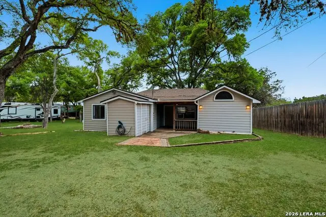 772 NW Pebble Beach Dr, Lakehills, TX 78063 - #2