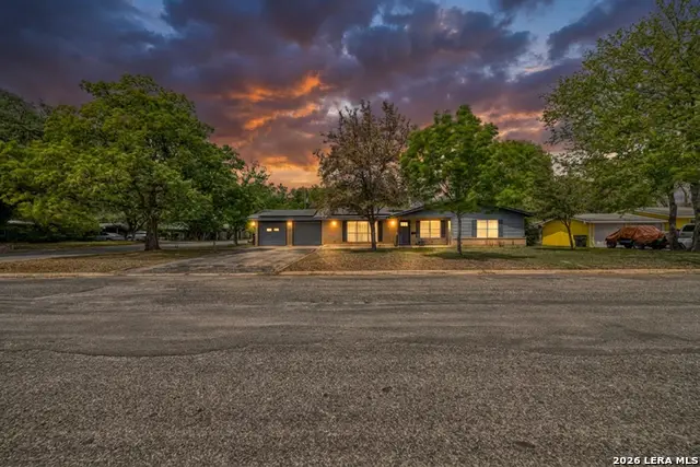 416 Minter St, Uvalde, TX 78801 - #2