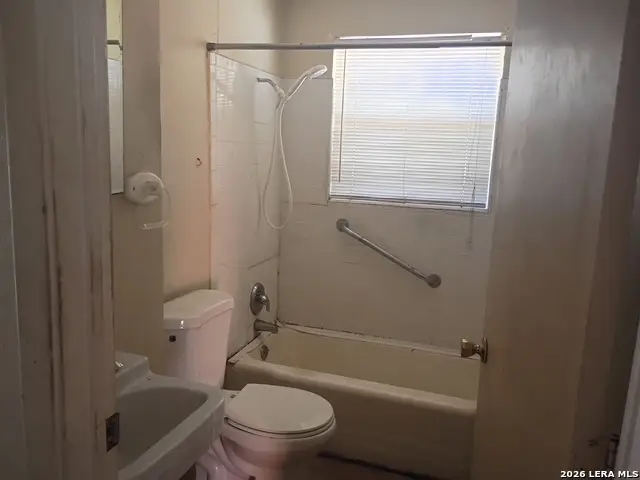 1619 Latimer, San Antonio, TX 78220 - #3