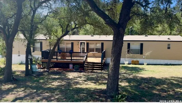 270 Buckhorn Dr, Canyon Lake, TX 78133 - #1