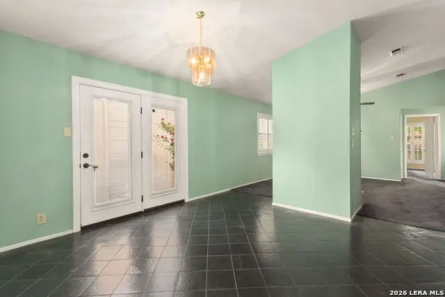 1410 Giselle Ln, San Antonio, TX 78232 - #3