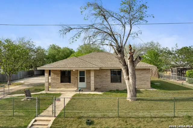 762 Avenue F, Poteet, TX 78065 - #1