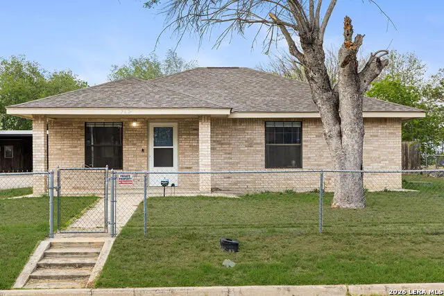 762 Avenue F, Poteet, TX 78065 - #2