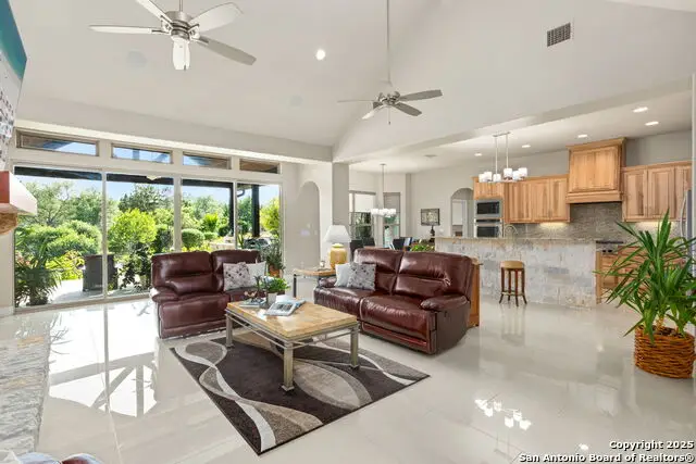 1257 Magnum, New Braunfels, TX 78132 - #3