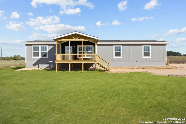 2354 Stevens Rd, Somerset, TX 78069