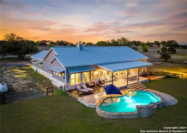 345 Laguna, Bandera, TX 78003 - #1