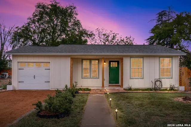 713 Lamar, Kerrville, TX 78028 - #1