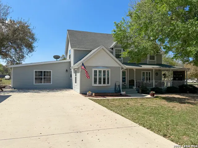 702 County Road 6612, Devine, TX 78016 - #2