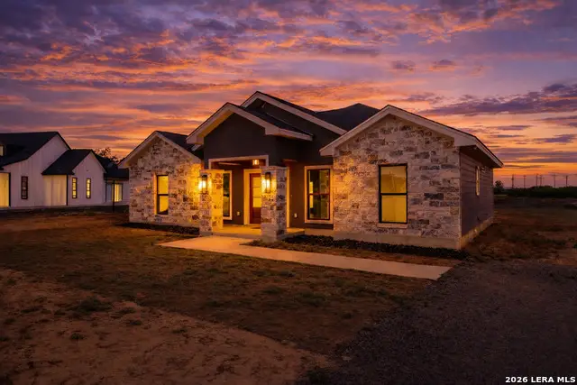 7319 Tiff Nicole Ln, Von Ormy, TX 78073 - #2