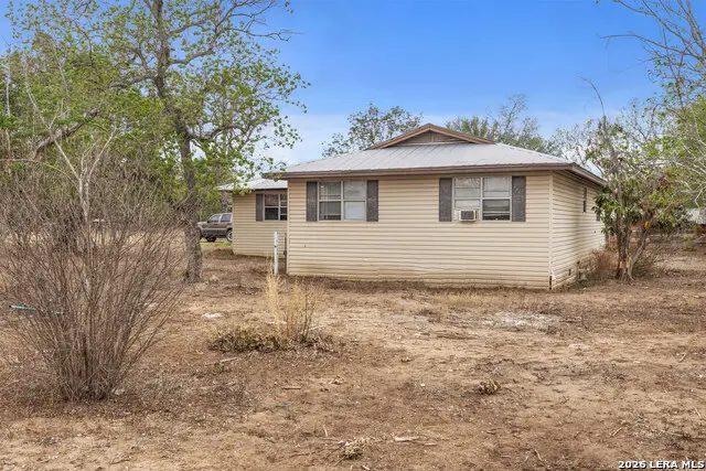 509 W County Road 678, Natalia, TX 78059 - #3
