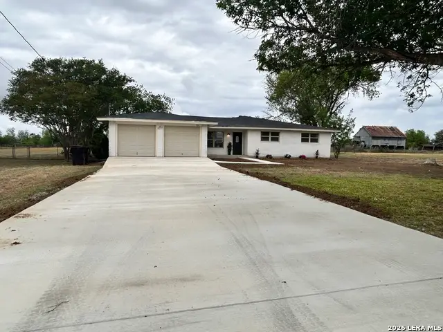 112 Seidel, Marion, TX 78124 - #3