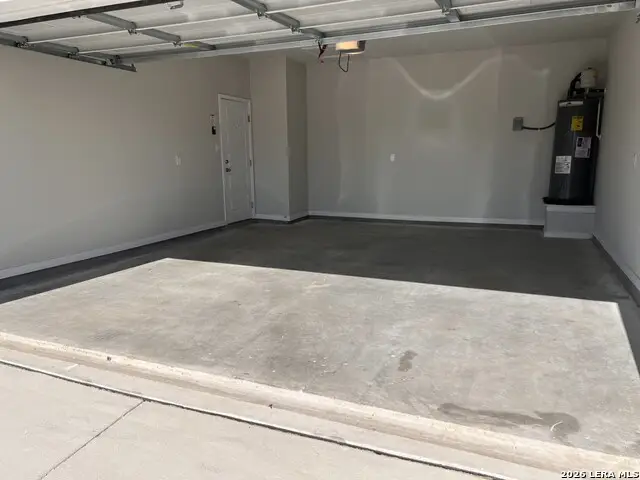 620-622 Grayson Ln, Seguin, TX 78155 - #2