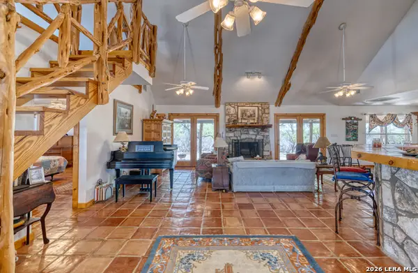 2292 County Road 400, Uvalde, TX 78801