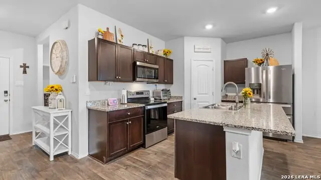 731 Monarch Dr, Seguin, TX 78155 - #3