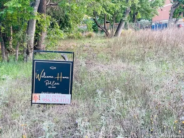 114 Stella St, San Antonio, TX 78203