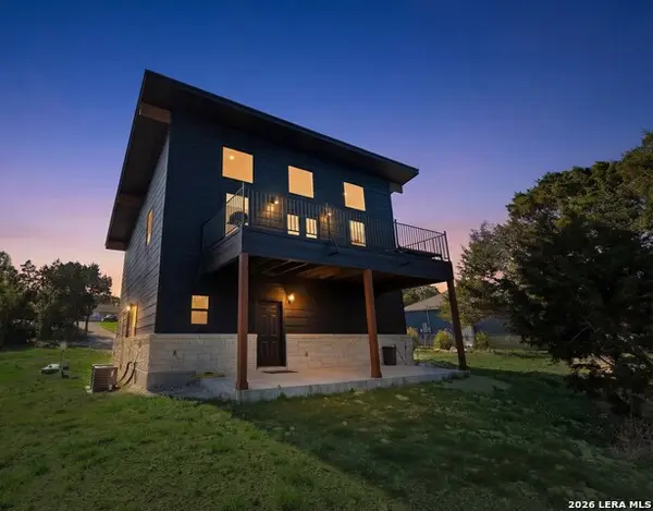 677 Stagecoach, Spring Branch, TX 78070