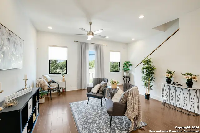 426 Center, San Antonio, TX 78202 - #2