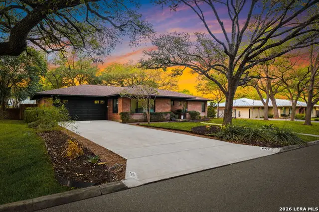 647 Cave Ln, San Antonio, TX 78209 - #2