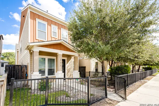 211 E Courtland, San Antonio, TX 78212 - #1