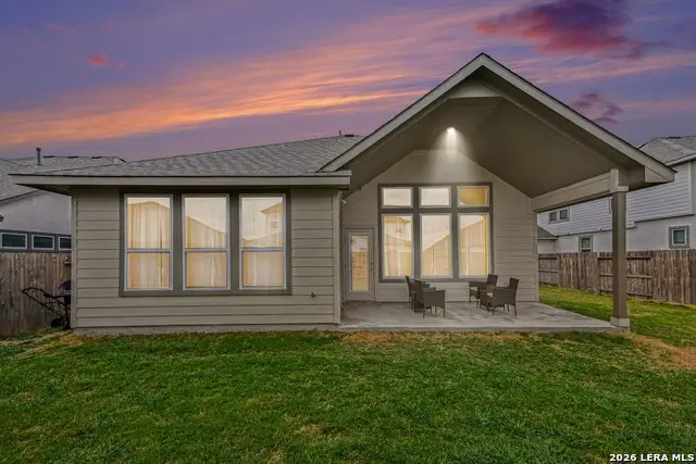 3739 Canby Oak Bluff, Seguin, TX 78155 - #2