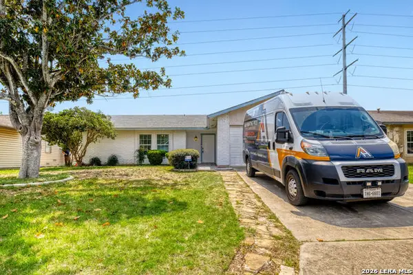 5434 Green Grove Dr, San Antonio, TX 78223