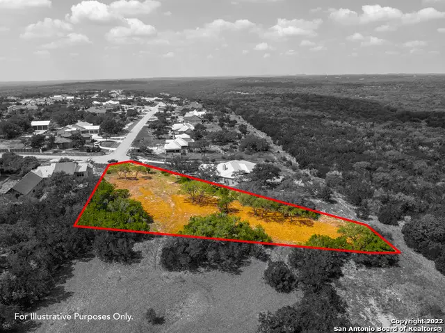 5922 Camp Creek Dr, New Braunfels, TX 78132 - #2