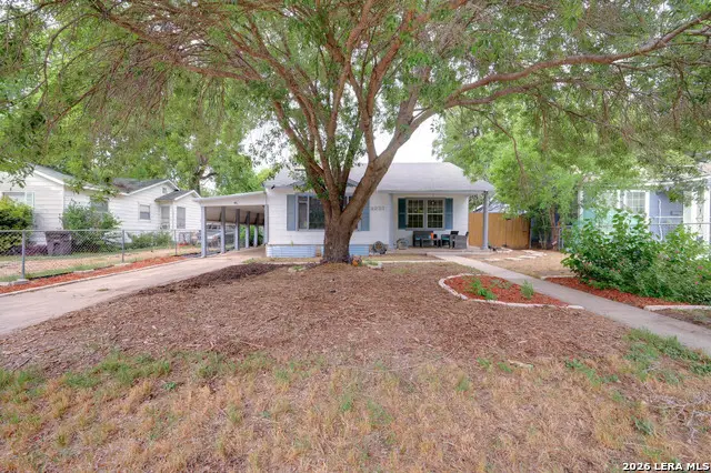 2231 W Woodlawn Ave, San Antonio, TX 78201 - #2