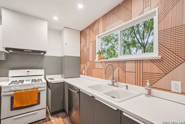 12702 Middle Lane, San Antonio, TX 78217 - #2