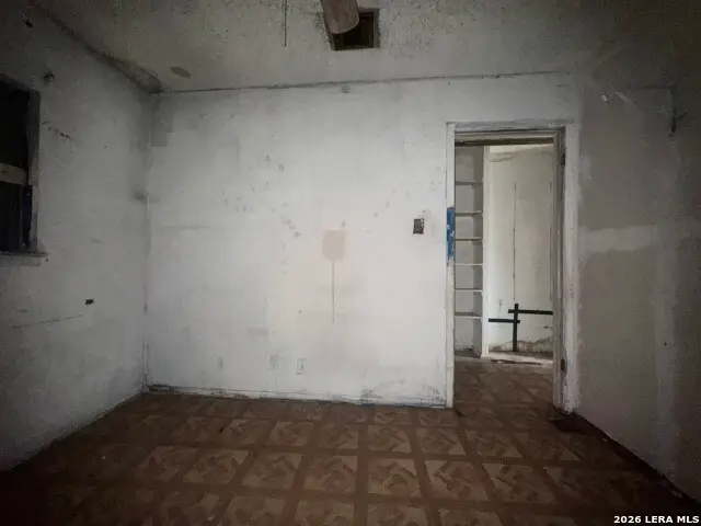 2710 Pollote St, San Antonio, TX 78224 - #2