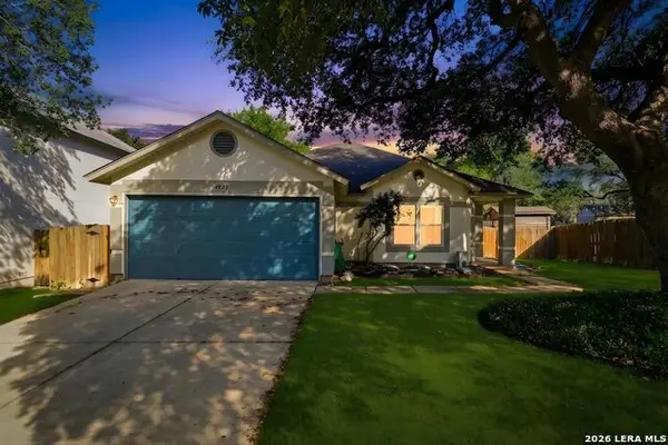 4823 Corian Springs Dr, San Antonio, TX 78247