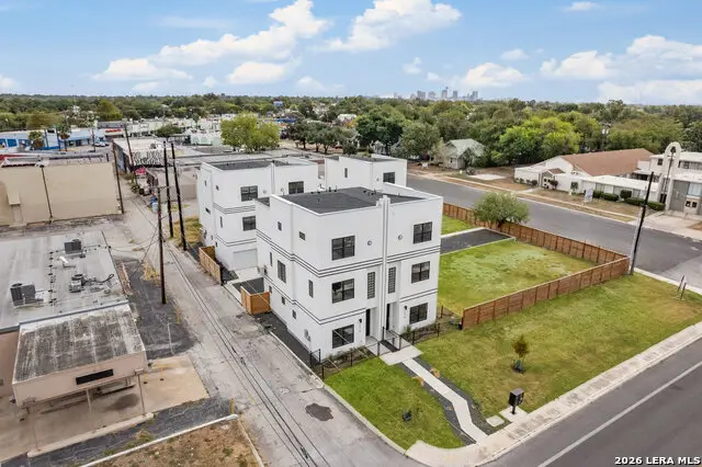 3208 N Elmendorf, San Antonio, TX 78201 - #2