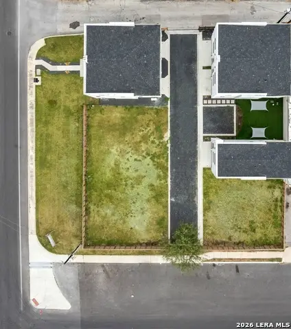 3210 N Elmendorf, San Antonio, TX 78201 - #1