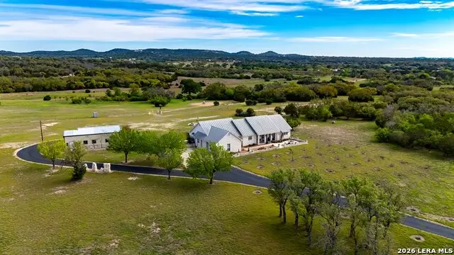 360 Bluff Creek Rd, Center Point, TX 78010 - #1