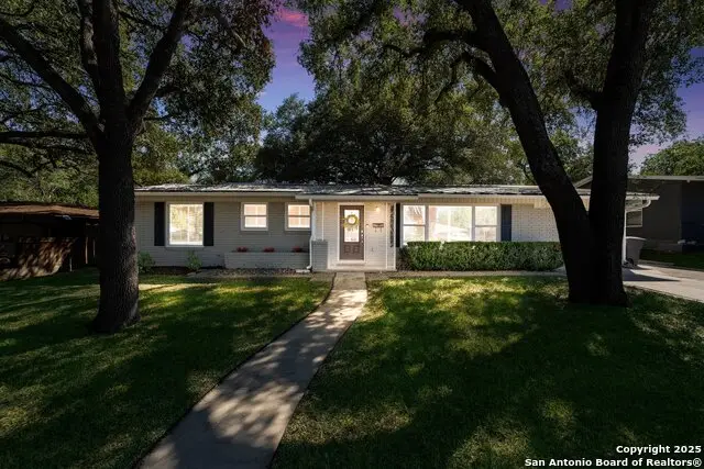 614 Larkwood Dr, San Antonio, TX 78209 - #2
