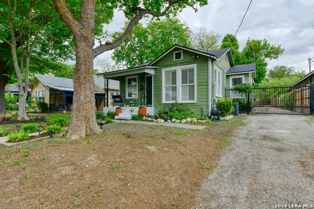 523 E Huisache Ave, San Antonio, TX 78212 - #2