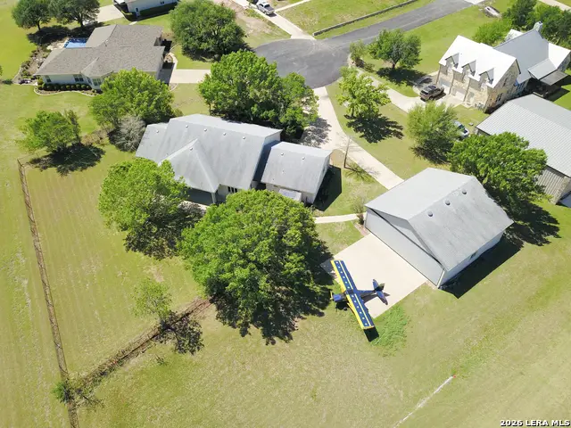 5 Richard Pearce Cv, Georgetown, TX 78626 - #2