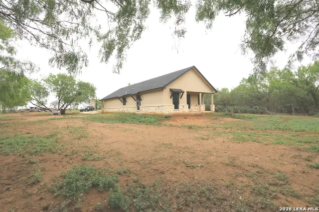 1186 Us Highway 181, Floresville, TX 78114 - #1