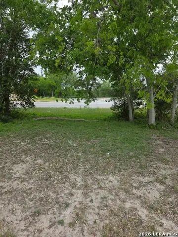 2324 E Chavaneaux, San Antonio, TX 78214 - #2