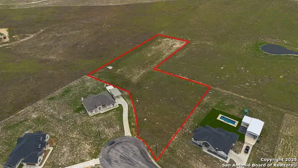 152 Summer Meadow, La Vernia, TX 78121