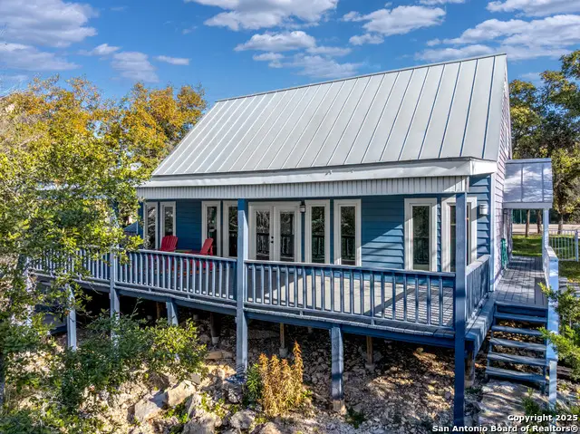 1262 Paradise Dr, Canyon Lake, TX 78133 - #1