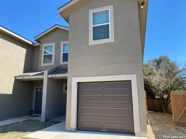 6870 Lakeview Dr, San Antonio, TX 78244 - #1