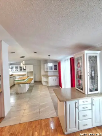 315 Forest Creek Rd, Devine, TX 78016 - #1