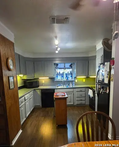 4029 County Road 117, Floresville, TX 78114 - #3