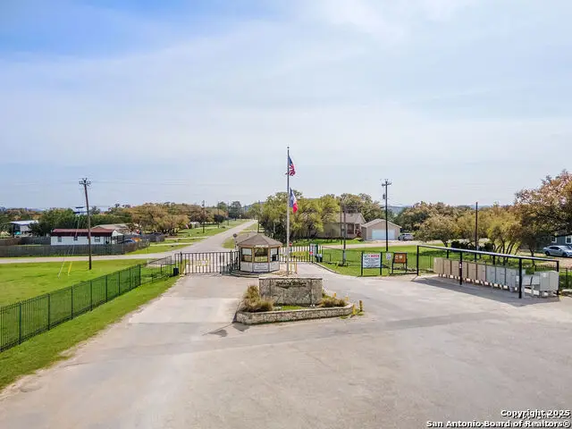 194 LOT 83 Pr 1516, Bandera, TX 78003 - #1