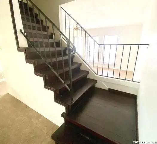 6810 Crown Rdg, San Antonio, TX 78239 - #3