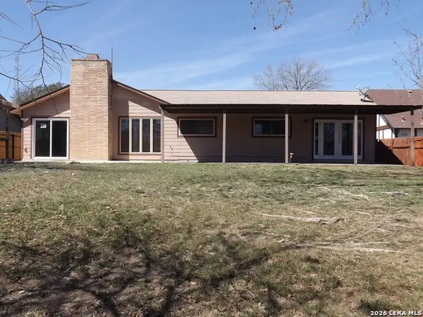 7430 Hidden Oak Trail, Live Oak, TX 78233